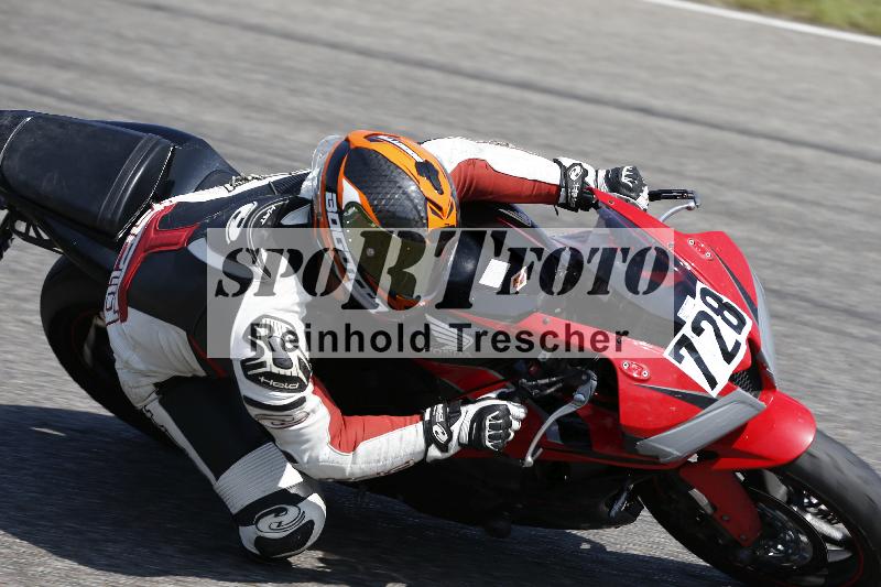 /45 10.08.2025 Plüss Moto Sport ADR/Einsteiger/728